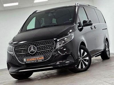 Gebraucht Mercedes V300 Avantgarde 237 PS (174 kW) 2024 Schwarz Van / Kleinbus