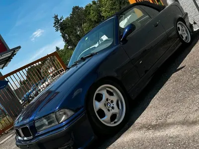 Gebraucht BMW 328 Cabriolet M Sport 193 PS (141 kW) 1996 Blau Cabrio