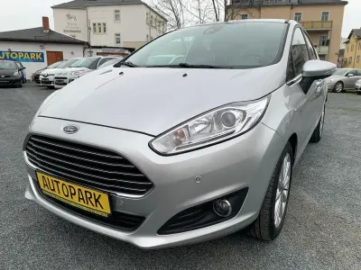 Occasion Ford Fiesta Titanium 101 ch (74 kW) 2016 Argent Citadine