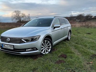 Gebraucht VW Passat 140 PS (102 kW) 2015 Grau Kombi