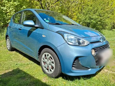 Gebraucht Hyundai i10 Trend 87 PS (63 kW) 2019 Blau Kleinwagen