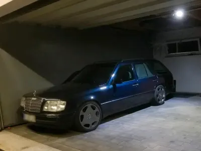 Occasion Mercedes E300 136 ch (100 kW) 1995 Bleue Break