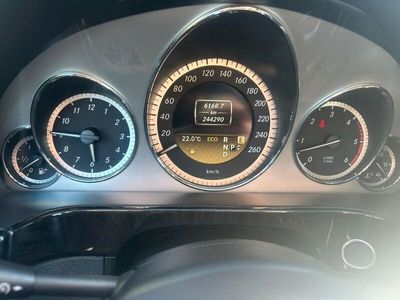 Mercedes E300