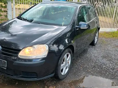 Gebraucht VW Golf VI United 102 PS (75 kW) 2009 Schwarz Kleinwagen