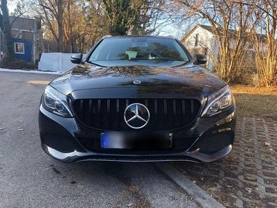 Schwarz Gebraucht 2017 Mercedes C250 Kombi | 19.800 € (Fairer Preis)
