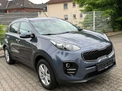 Gebraucht Kia Sportage DREAM-TEAM Edition 132 PS (97 kW) 2018 Blau SUV