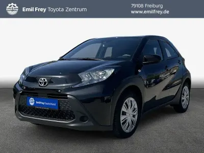 Gebraucht Toyota Aygo X Business Edition 72 PS (52 kW) 2024 Mysticschwarz mica metallic SUV