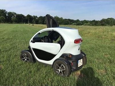 Weiß Gebraucht 2016 Renault Twizy Kleinwagen | 3.700 € (Guter Preis)