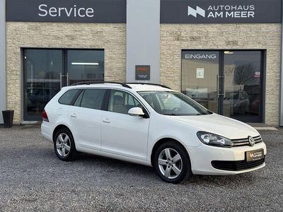 Weiß Gebraucht 2012 VW Golf VI Comfortline Kleinwagen | 9.499 € (Teuer)