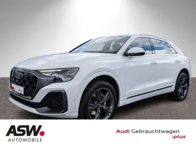 Gebraucht Audi Q8 S-Line 286 PS (210 kW) 2024 Gletscherweiß metallic SUV