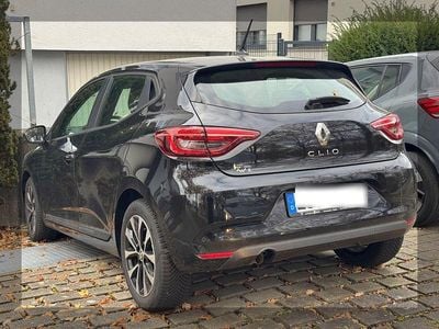 Schwarz Gebraucht 2022 Renault Clio V Intens Limousine | 14.000 € (Fairer Preis)