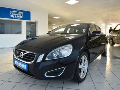 Gebraucht Volvo V60 Summum 205 PS (150 kW) 2011 Schwarz Kombi