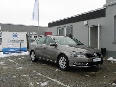 Braun Gebraucht 2012 VW Passat Comfortline Limousine | 7.990 € (Fairer Preis)