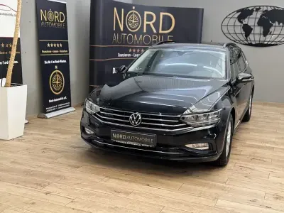 Gebraucht VW Passat Business 122 PS (89 kW) 2022 Deep black perleffek (metallic) Kombi