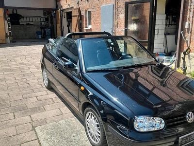 Gebraucht VW Golf Cabriolet 75 PS (55 kW) 1998 Schwarz Cabrio