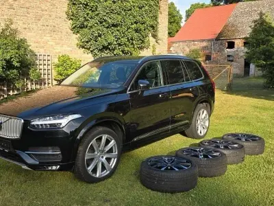 Gebraucht Volvo XC90 Inscription 235 PS (172 kW) 2019 Schwarz SUV