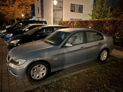 Gebraucht BMW 318 143 PS (105 kW) 2006 Silber Limousine