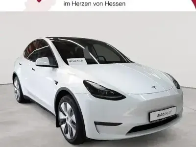 Käytetty Tesla Model Y 378 kW (514 HP) 2023 Valkoinen Katumaasturi