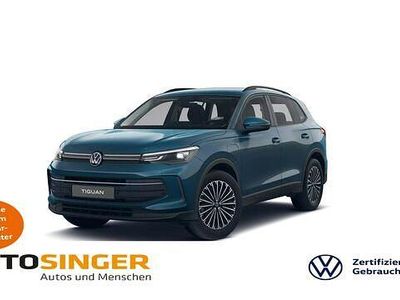 Gebraucht VW Tiguan Life 204 PS (150 kW) 2024 Nightshade blue metallic SUV