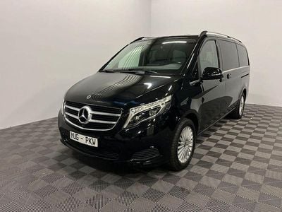 Obsidianschwarz Gebraucht 2019 Mercedes V250 Avantgarde Edition Van / Kleinbus | 45.490 € (Fairer Preis)
