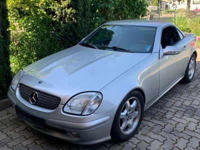 Gebraucht Mercedes SLK230 197 PS (144 kW) 2001 Silber Cabrio