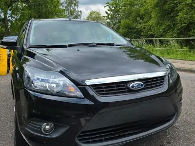 Gebraucht Ford Focus Sport 101 PS (74 kW) 2009 Schwarz Limousine