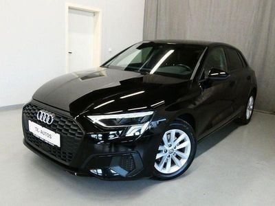 Brillantschwarz Gebraucht 2022 Audi A3 Ambiente Limousine | 18.990 € (Superpreis)