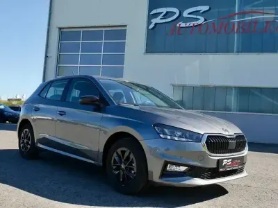 Gebraucht Skoda Fabia Selection 95 PS (69 kW) 2025 Grau Kleinwagen