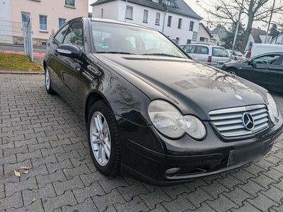 Mercedes C180