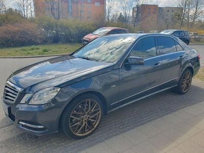 Usata Mercedes E350 265 CV (194 kW) 2011 Grigio Berlina