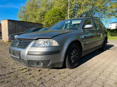 Gebraucht VW Passat 130 PS (95 kW) 2004 Grau Kombi