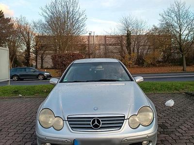 Gebraucht Mercedes C180 143 PS (105 kW) 2003 Grau Coupé