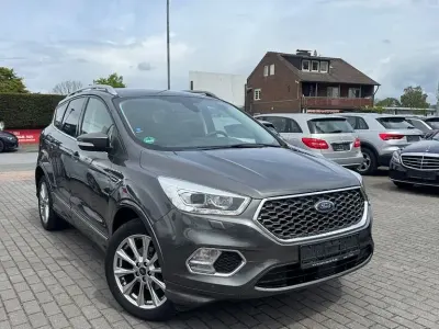 Gebraucht Ford Kuga Vignale 150 PS (110 kW) 2017 Grau SUV