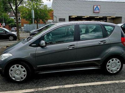 Mercedes A200
