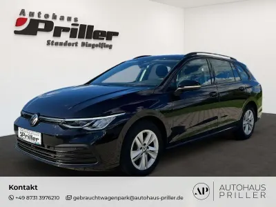 Gebraucht VW Golf VIII Life 150 PS (110 kW) 2022 Schwarz Kombi