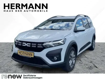 Gebraucht Dacia Jogger Expression 110 PS (80 kW) 2023 Weiß Van / Kleinbus