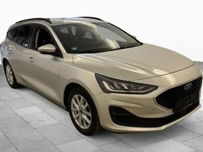 Gebraucht Ford Focus 120 PS (88 kW) 2023 Silber Kombi