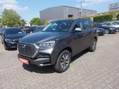 Gebraucht SsangYong Rexton 203 PS (149 kW) 2023 Grau SUV