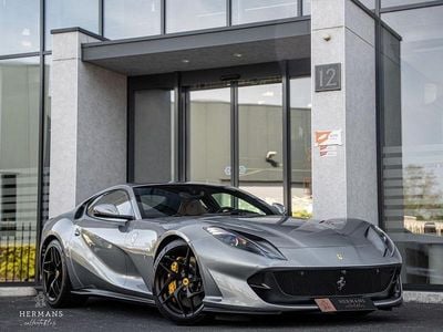 Gebraucht Ferrari 812 799 PS (587 kW) 2018 Grau Coupé