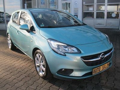Grün Gebraucht 2015 Opel Corsa Edition Kleinwagen | 8.490 € (Fairer Preis)