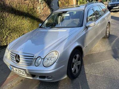 Mercedes E220
