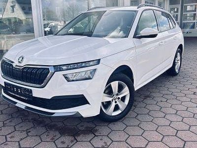 Gebraucht Skoda Kamiq Ambition 110 PS (80 kW) 2023 Candyweiss SUV