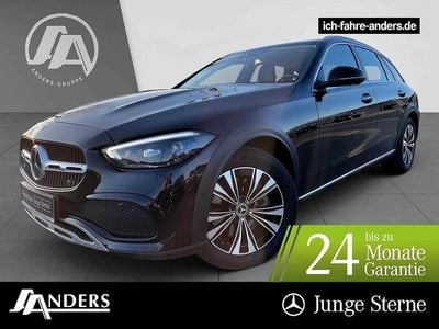 Usata Mercedes C220 200 CV (147 kW) 2022 Nero Station wagon