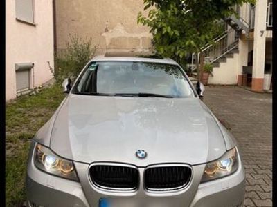 gebraucht BMW 318 d Baujahr 2011 TUV bis 02/2026