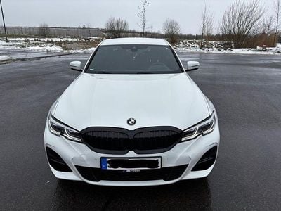 Gebraucht BMW 320 M Sport 184 PS (135 kW) 2021 Weiß Limousine
