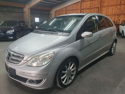 Mercedes 200