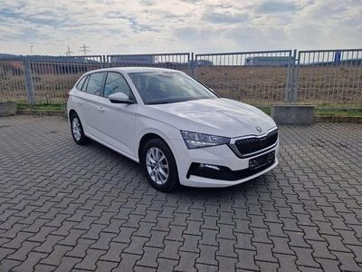 Gebraucht Skoda Scala Ambition 110 PS (80 kW) 2022 Weiß Kleinwagen