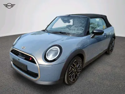 Occasion Mini Cooper S Cabriolet Favoured 204 PK (150 kW) 2025 Grijs Cabriolet