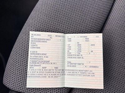 Gebraucht Mercedes E220 200 PS (147 kW) 2023 Schwarz Kombi