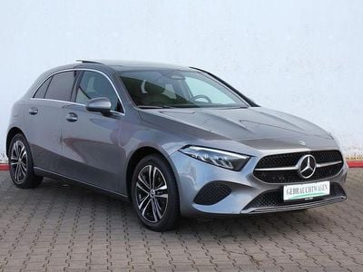 Gebraucht Mercedes A250 218 PS (160 kW) 2024 Mountaingrau metallic 787u Limousine